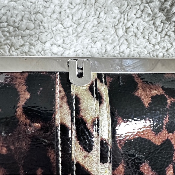 Rosetti Cheetah Gold Framed Clutch Wallet, many cardholders, zip pocket NWT - Picture 11 of 11